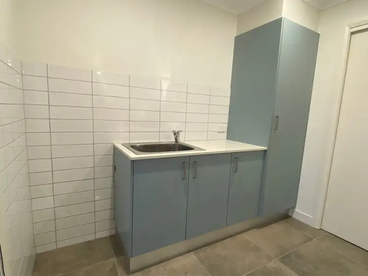 Fifth view of Homely unit listing, 4/81 Hill Street, Forbes NSW 2871