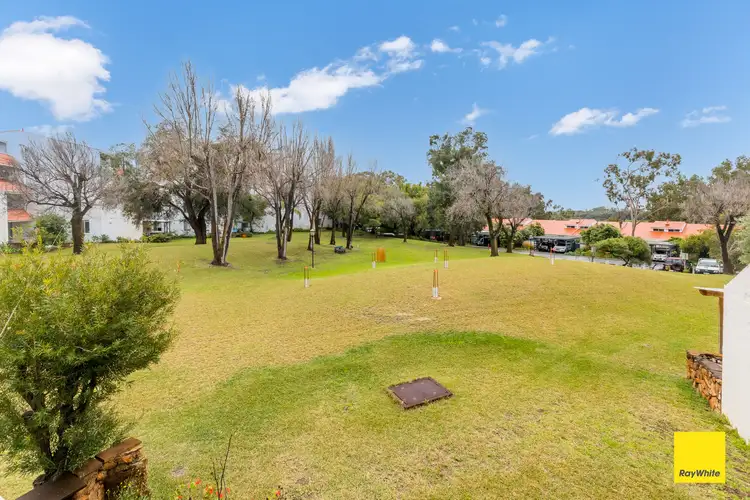 104/12 Wall Street, Maylands WA 6051