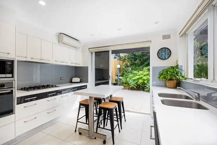 Fourth view of Homely house listing, 3 The Bulwark, Castlecrag NSW 2068