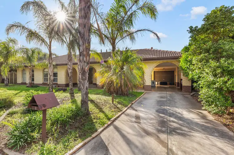 1 Fae Court, Paradise SA 5075