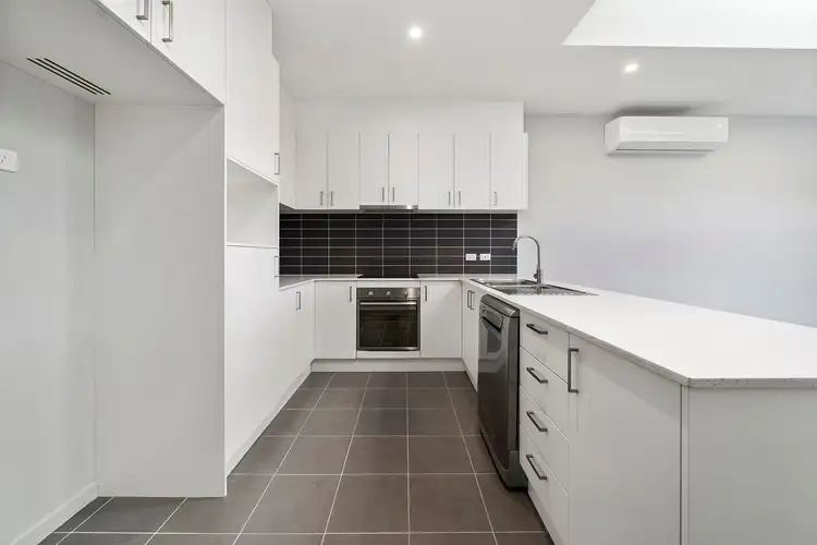 Third view of Homely apartment listing, 32/6 High Street, Queanbeyan NSW 2620