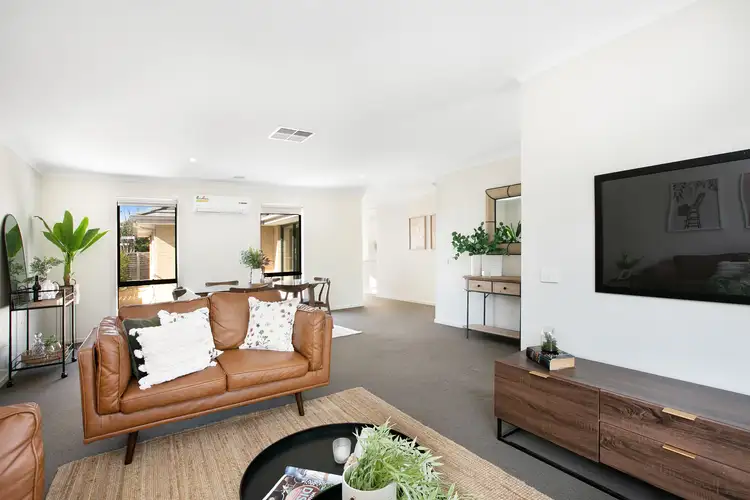 Sixth view of Homely house listing, 5 Marot Way, Mernda VIC 3754