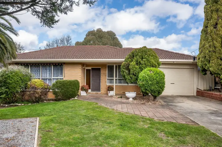 33 Larkdale Crescent, O'halloran Hill SA 5158