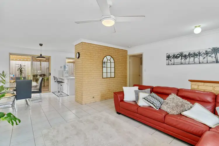 21B Kearney Mews, Marangaroo WA 6064