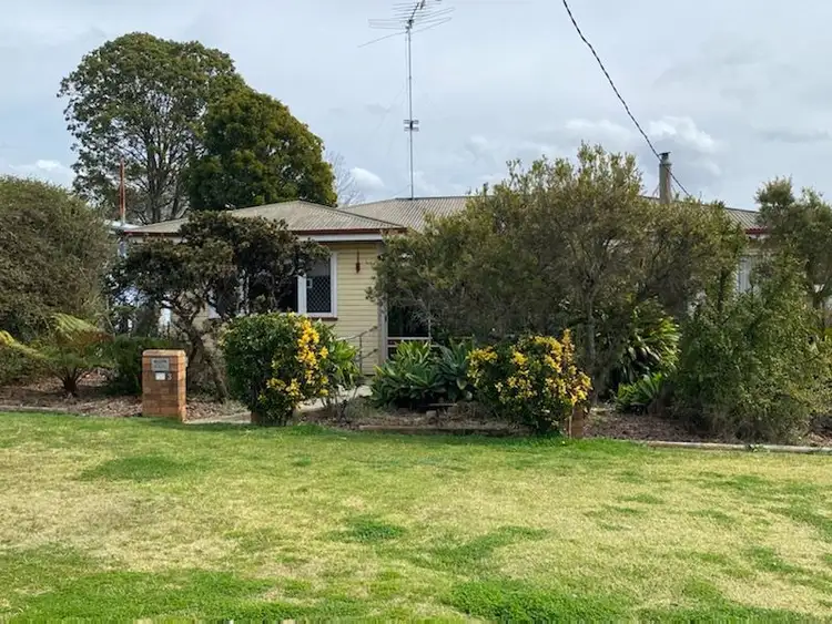 3 Kirklees Street, Newtown QLD 4350