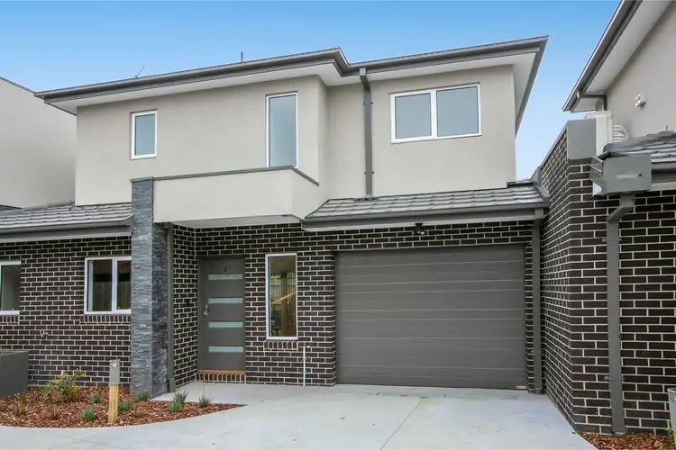 Second view of Homely townhouse listing, 2/9 Poplar Crescent, Bellfield VIC 3081