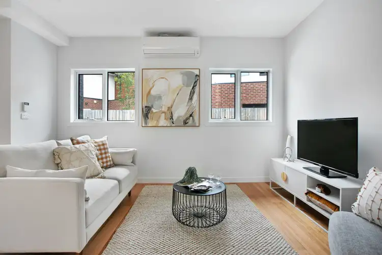 Third view of Homely townhouse listing, 2/9 Poplar Crescent, Bellfield VIC 3081