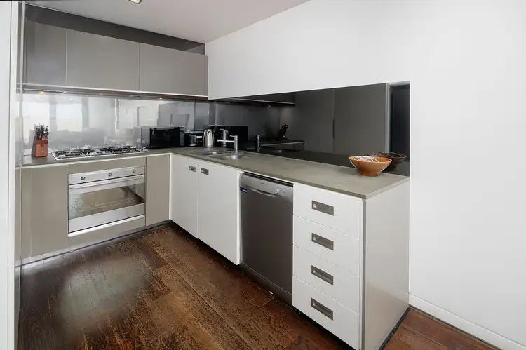 Fourth view of Homely apartment listing, 8/109-111 Addison Street, Elwood VIC 3184
