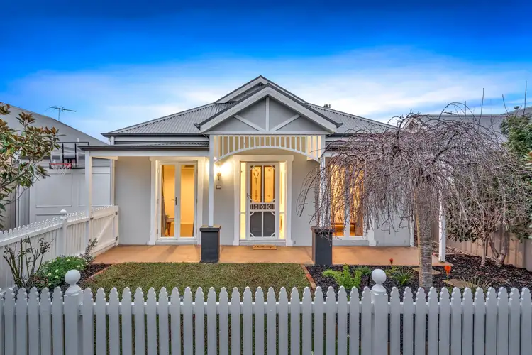 Second view of Homely house listing, 10 Mittagong Rise, Craigieburn VIC 3064