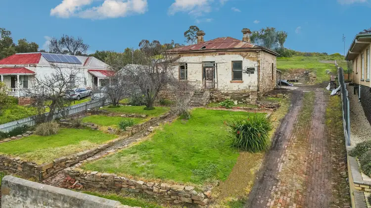 257 Eaglehawk Road, Long Gully VIC 3550