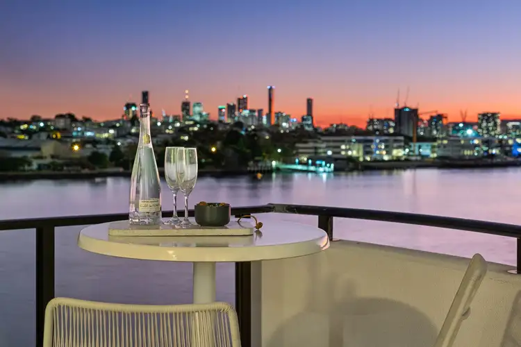 20306/37D Harbour Road, Hamilton QLD 4007