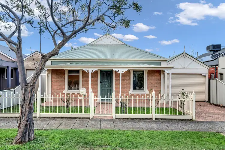 Main view of Homely house listing, 14 Long Island Circuit, Craigieburn VIC 3064