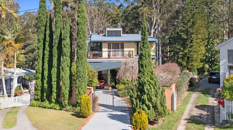 19 Saguaro Court, Tamborine Mountain QLD 4272