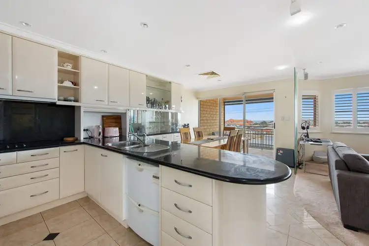 Seventh view of Homely unit listing, 10/3 Sanford Street, Geraldton WA 6530