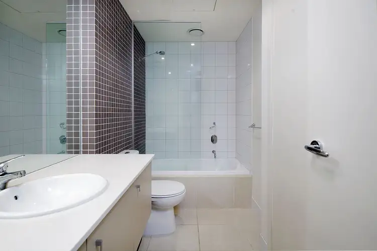 Sixth view of Homely apartment listing, 19/1-3 Carre Street, Elsternwick VIC 3185