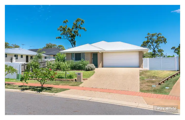 11 Belbowrie Avenue, Norman Gardens QLD 4701
