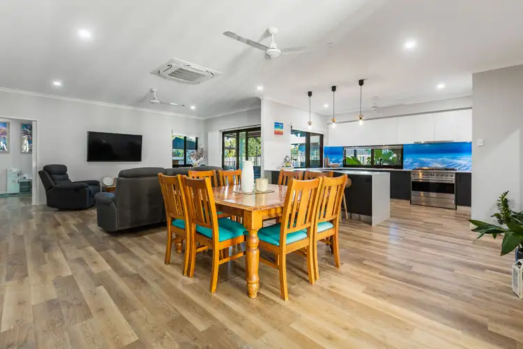 Second view of Homely house listing, 15 Garfu Link, Bilingurr WA 6725