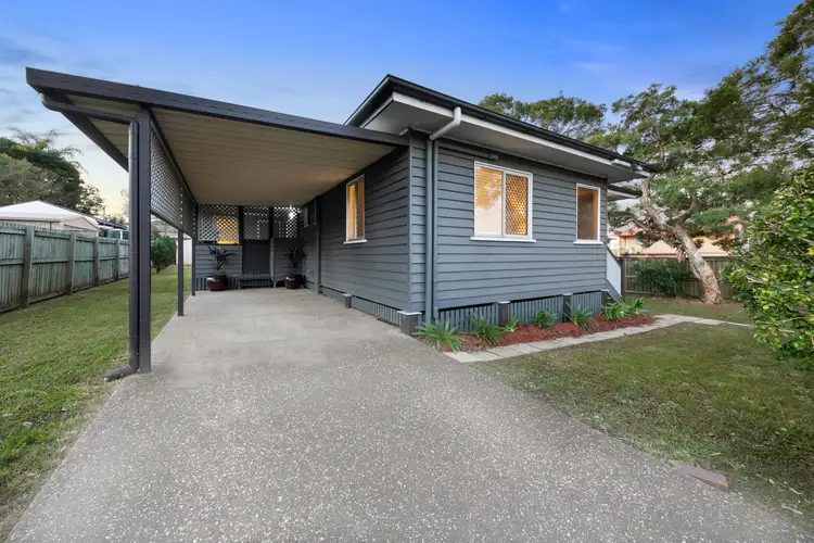 1 Sheffield Street, Oxley QLD 4075