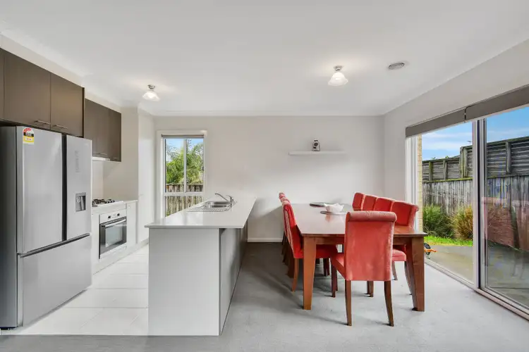 Third view of Homely unit listing, 10/3 Manor View, Pakenham VIC 3810