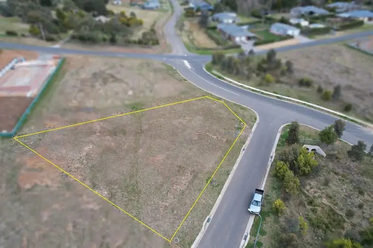 2 Snowgums Drive, Goulburn NSW 2580