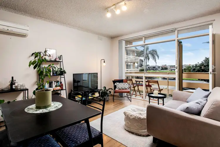 8/50 Adelphi Crescent, Glenelg North SA 5045