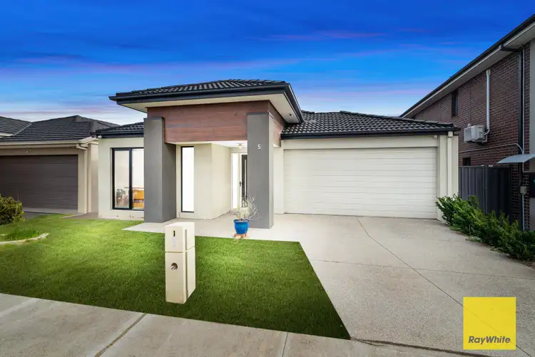 Second view of Homely house listing, 5 Beachmere Street, Tarneit VIC 3029
