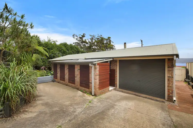 Fifth view of Homely house listing, 8 Cudgee Close, Green Point NSW 2251