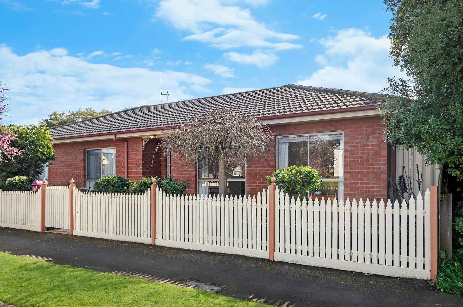 Main view of Homely unit listing, 1/192 Commercial Road, Koroit VIC 3282