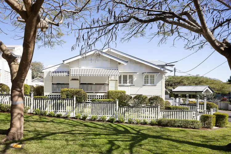 16 Liverpool Road, Clayfield QLD 4011