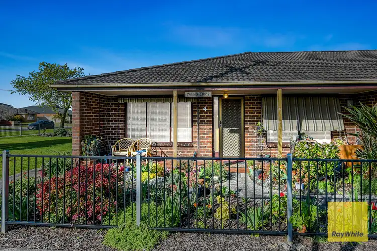4/14 Codrington Street, Cranbourne VIC 3977