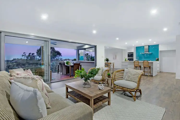 15 John Francis Drive, Carrara QLD 4211
