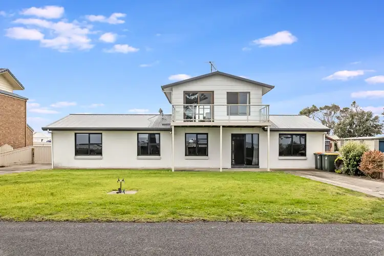 19 Sea Parade, Port Macdonnell SA 5291