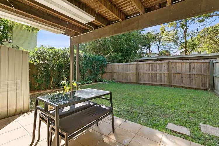 Fifth view of Homely unit listing, 2/42 William Parade, Fairfield QLD 4103