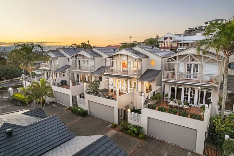 Third view of Homely apartment listing, 7/7 Toorak Road, Hamilton QLD 4007