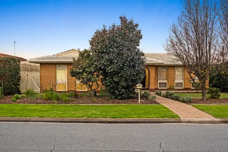 2 Sandra Court, Fulham Gardens SA 5024