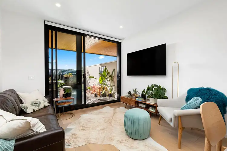 Third view of Homely apartment listing, 101/215 Chesterville Road, Moorabbin VIC 3189
