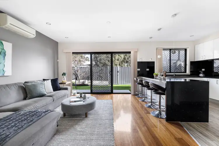 4/5 Geach Street, Dallas VIC 3047