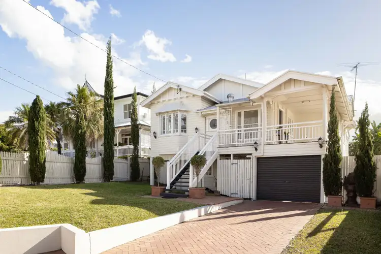48 Hipwood Road, Hamilton QLD 4007