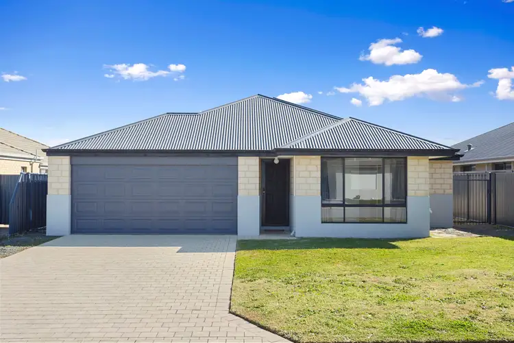 17 Spinifex Road
