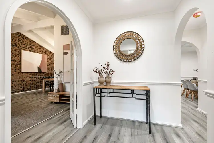 87 Carruthers Drive, Modbury North SA 5092