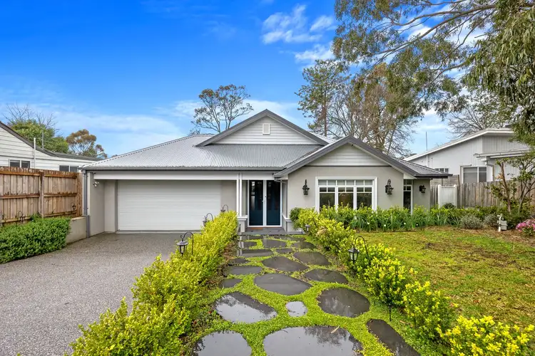 14 Carroll Avenue, Croydon VIC 3136