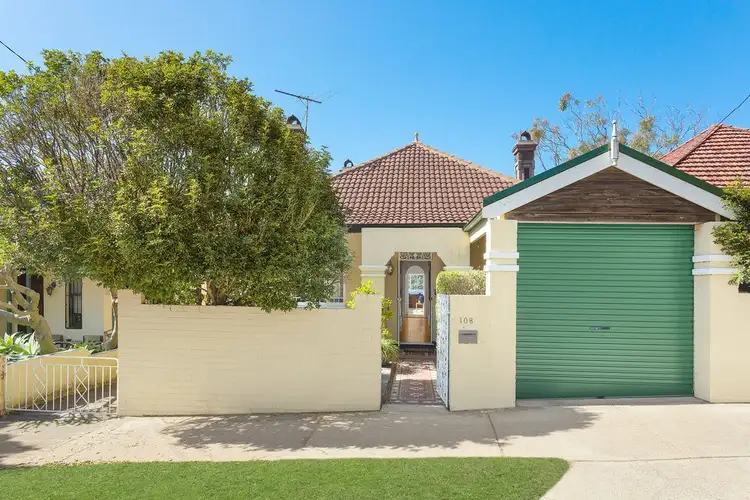 108 Ocean Street South, Bondi NSW 2026