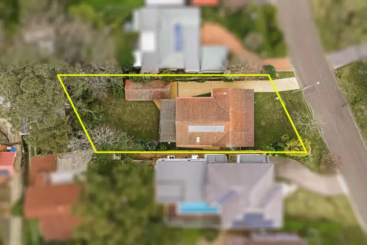 21 Surrey Road, Turramurra NSW 2074