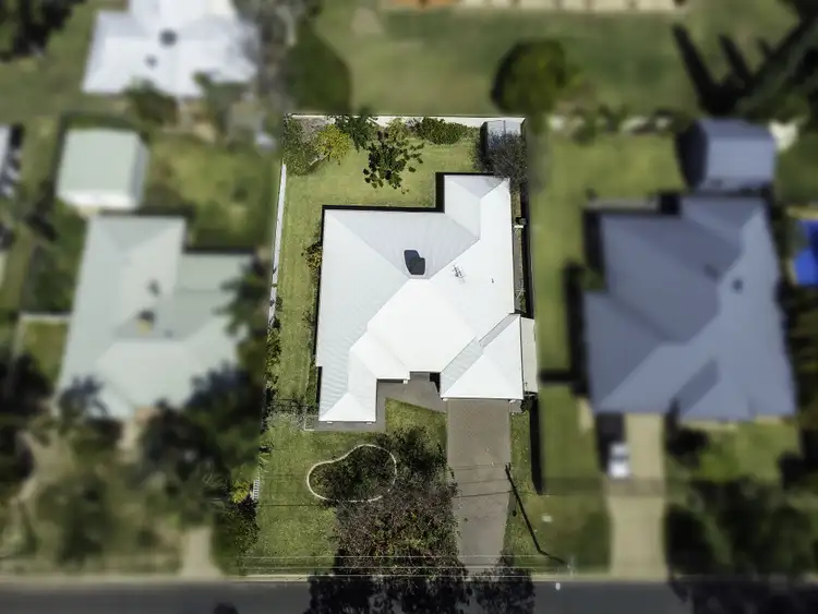 Third view of Homely house listing, 32 Park Avenue, Emerald QLD 4720
