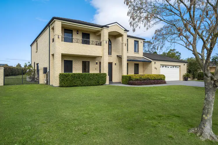 240 Somerset Drive, Thornton NSW 2322