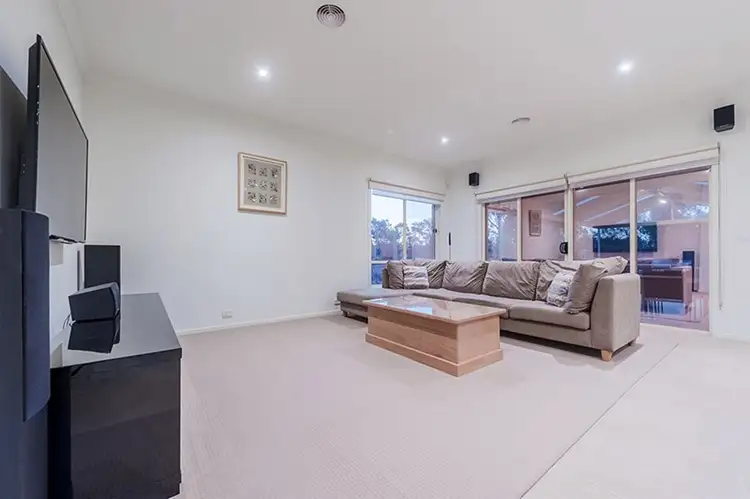Sixth view of Homely house listing, 9 Belair Close, Craigieburn VIC 3064