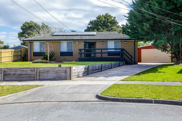 12 Susan Court, Cranbourne VIC 3977