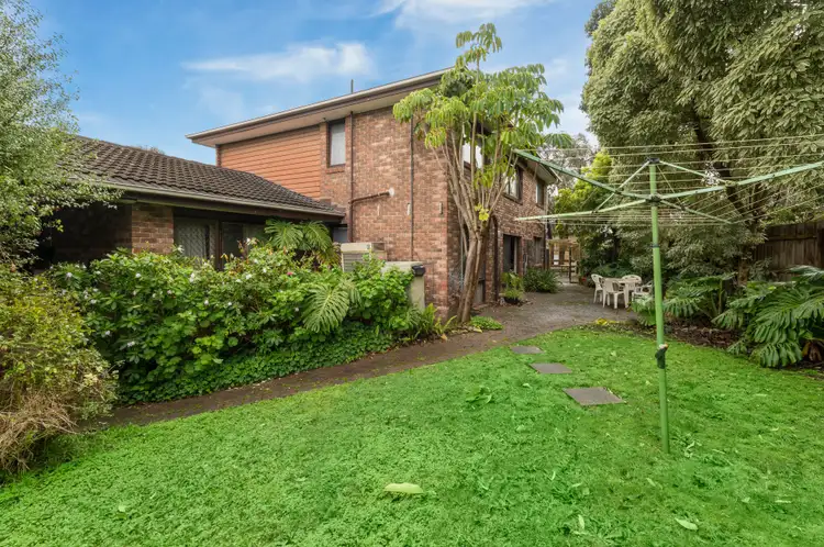 Sixth view of Homely house listing, 11 Edgeware Court, Wantirna VIC 3152