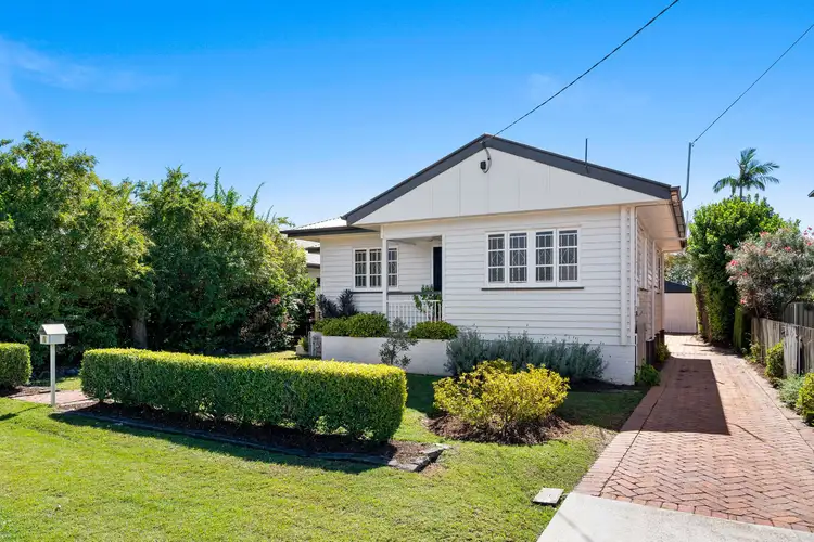 70 Allardyce Street, Graceville QLD 4075