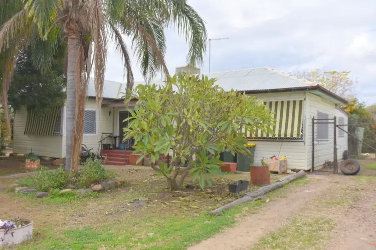 64 Oak Street, Moree NSW 2400